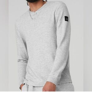 ALO Yoga Gray Long Sleeve Tee